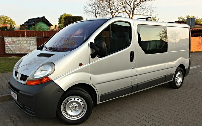 Renault Trafic cena 27900 przebieg: 260000, rok produkcji 2004 z Gostynin małe 667